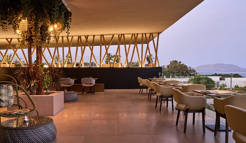 europe-holidays-greece-rhodes-gennadi-grand-resort-grevin-bar